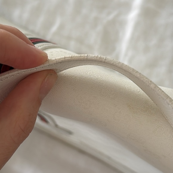 GUCCI • vintage 1970’s White Monogram Crossbody - Picture 16 of 17
